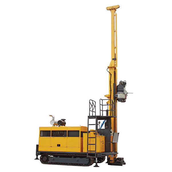 Macchina per la perforazione del nucleo idraulico montata su un crawler 300 - 1000 m profondità Motore diesel da 180 CV
