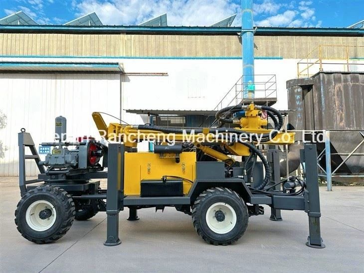 Alta efficienza quattro ruote di rimorchio montato foratura per buche 220m profondità potente 65KW motore