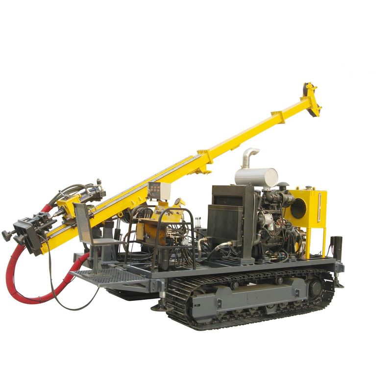 Macchina per la perforazione del nucleo montata su un crawler 1700m - 3000m profondità Motore diesel da 370 CV