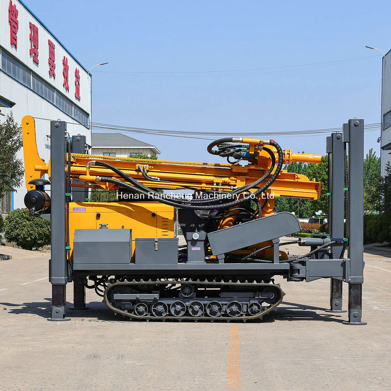 Alta performance 200m profondità crawler pozzo per l'acqua di perforazione rig con 58KW YuChai motore diesel