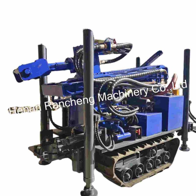 Alta prestazione 180m Piccola macchina di trivellazione di pozzi d'acqua con motore YuChai da 77,3 kW