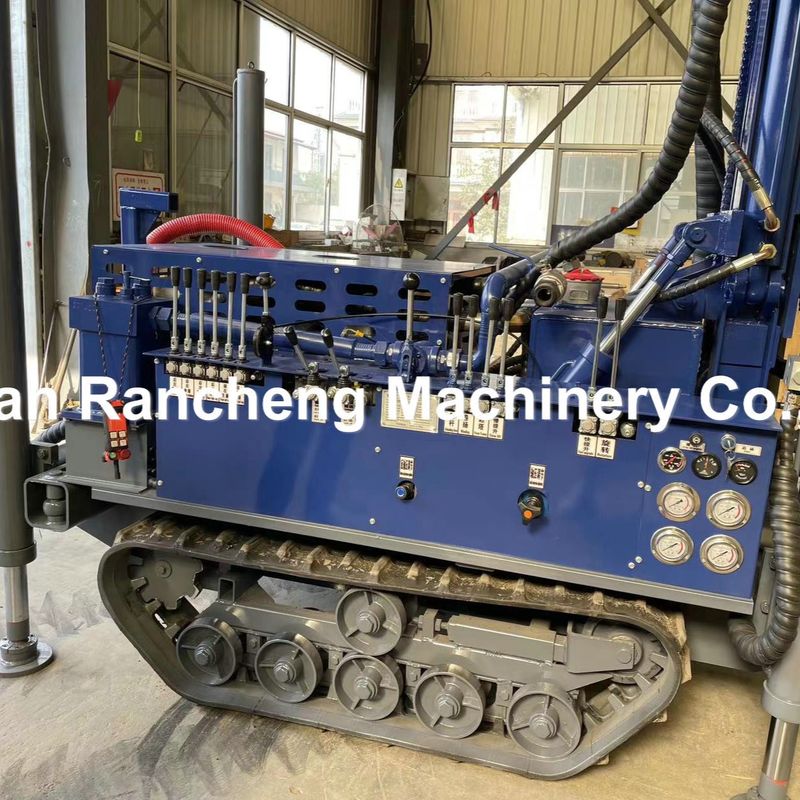 Profondità 180m Mini Crawler Perforazione di pozzi con motore diesel da 77,3 kW