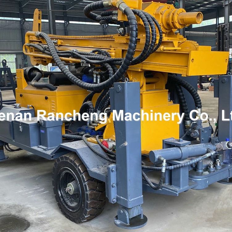 220m 65KW Quanchai motore ruota montata per l'acqua pozzo di trivellazione rig con 13T forza di sollevamento