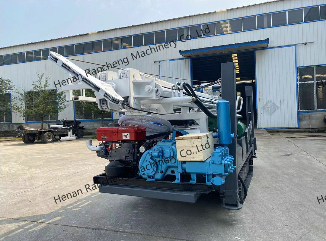 Macchina per la perforazione di pozzi d'acqua a 1000 m di profondità 105 mm - 800 mm Dia 179KW Rig di perforazione di pozzi profondi