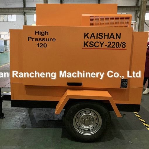 Compressore d'aria a vite portatile diesel da 1400 kg 55 kW per una pressione di lavoro di 8 bar