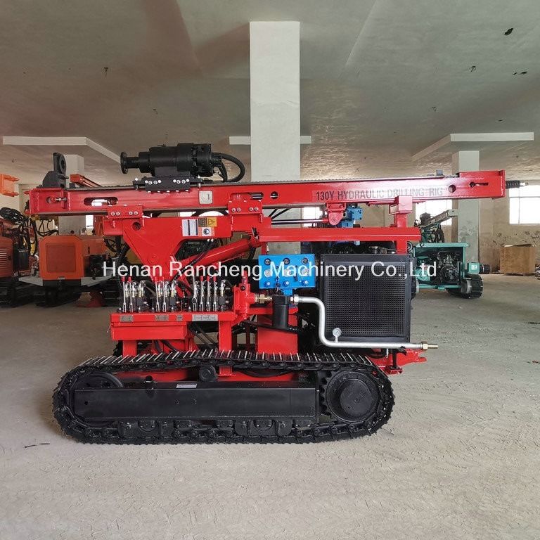 Il RC130Y Solar Pile Driver è una macchina per la trivellazione a buco e il diametro del foro è di 400 mm