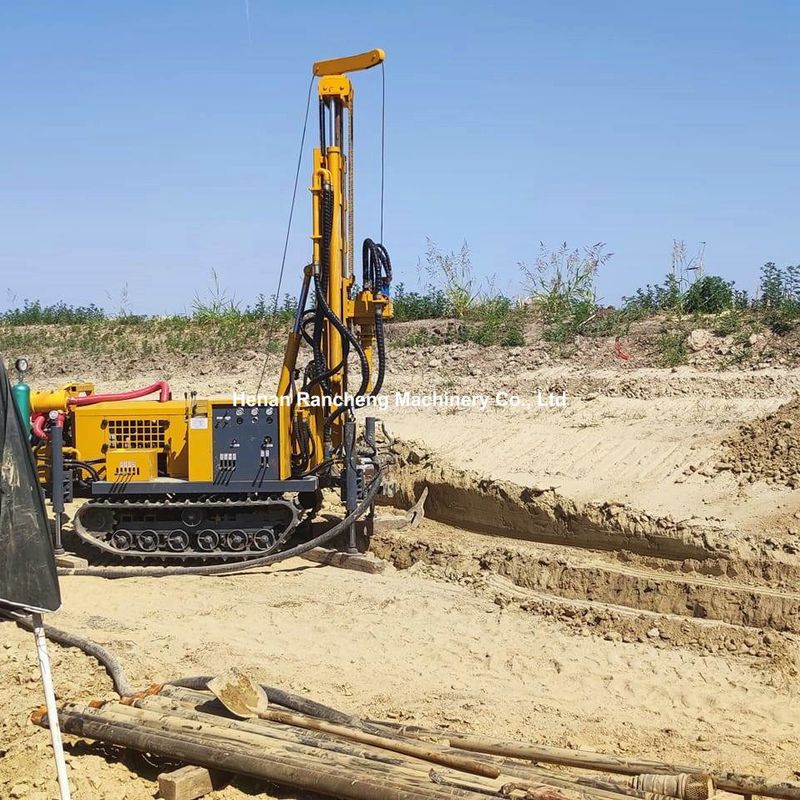 Tipologia Crawler Rig idraulica per la perforazione di pozzi idrici Per la perforazione di pozzi idrici domestici 150 m di profondità