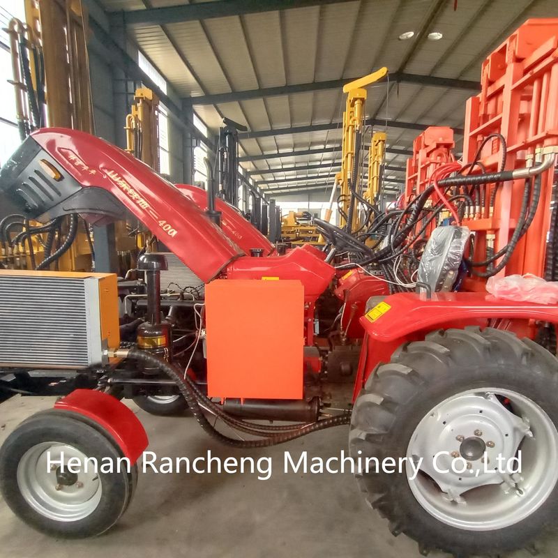 Tractor-montato, a quattro ruote, rig di trivellazione di alta potenza per 200/260m, 254mm per la trivellazione di pozzi d'acqua.