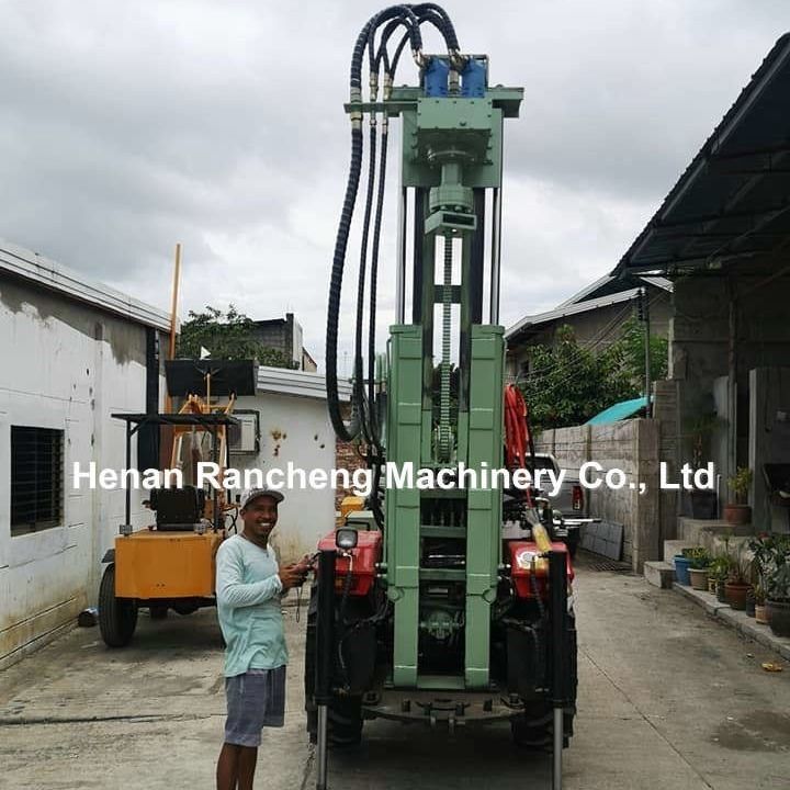 Tractor-montato, a quattro ruote, rig di trivellazione di alta potenza per 200/260m, 254mm per la trivellazione di pozzi d'acqua.