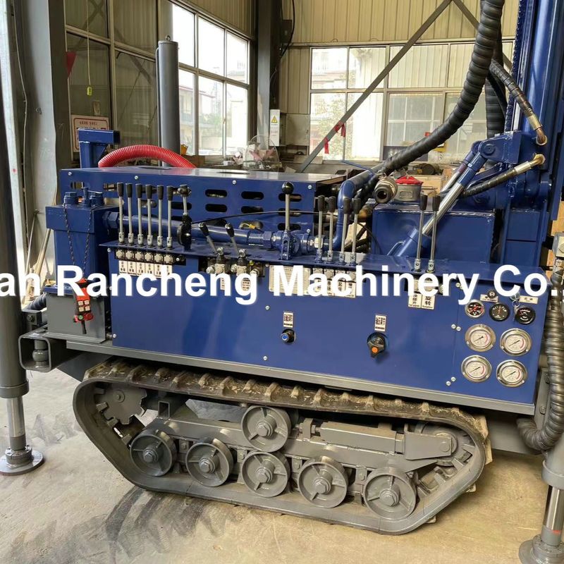 Macchina per la perforazione dotata di potente motore diesel Yuchai da 77,3 kW velocità di rotazione 45-65r/min