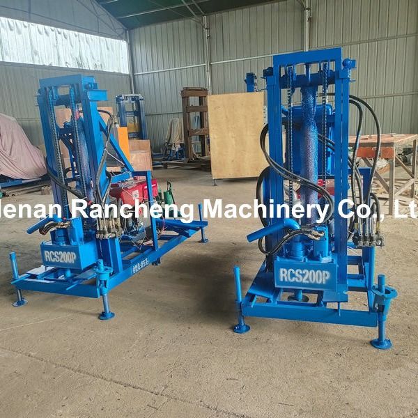 150m DTH Rig idraulica per la trivellazione di pozzi d'acqua Macchina portatile rimorchio pneumatico Rig di trivellazione montata