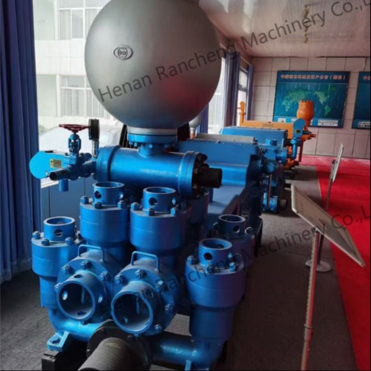 185 kW di potenza 7MPa di pressione massima per la perforazione pompa di fango per 1000m progetti di pozzi d'acqua profonda 7200kg