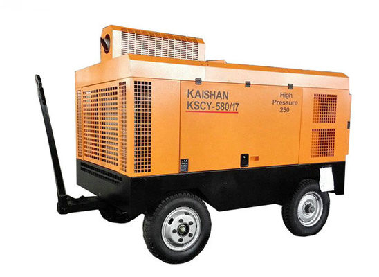 Compressore di perforazione ad aria di capacità di 48L Cu-mmins 6CTA8.3 - C260 Pressione di lavoro di 17 bar