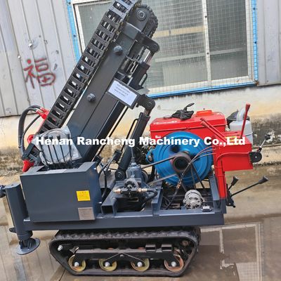 4 gambe idrauliche 30m Deep Solar Pile Driver Equipment con motore diesel da 25 HP